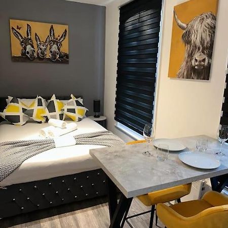 Central London Studio 1Bedroom Exterior foto